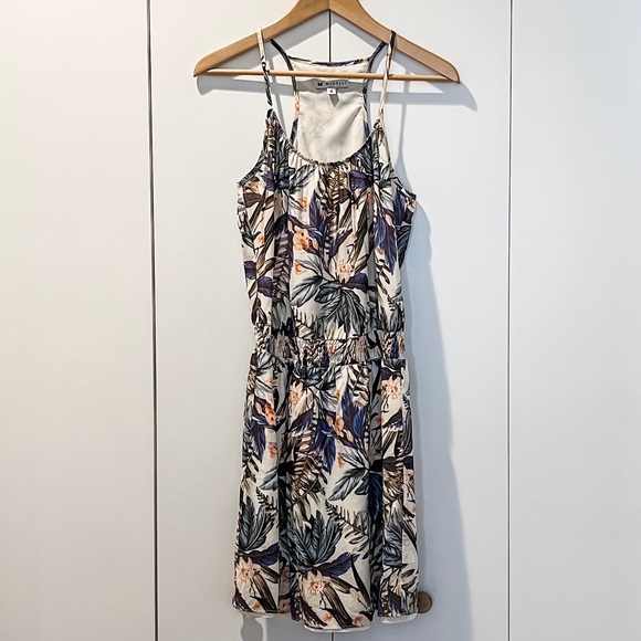 Marolli New York Dresses & Skirts - NWOT Marolli New York Tropical Floral Sun Dress